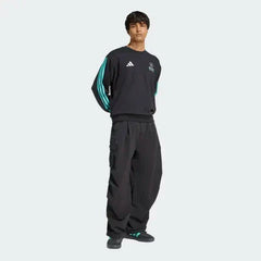 Mercedes - AMG Petronas Formula One Men's DNA Sweatshirt - Black